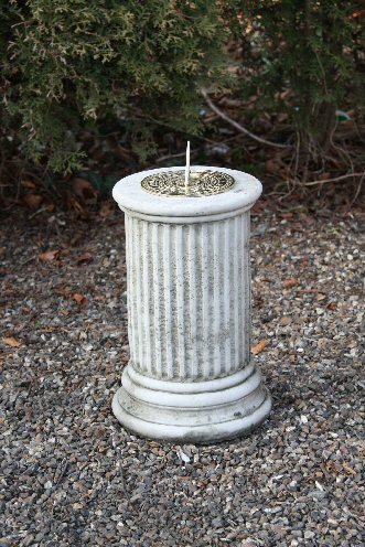 KSD13 Small Fluted Column Sun Dial KSD13 Small Fluted Column Sun Dial